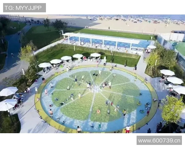 夏日泳池畅游必备时尚泳衣推荐,轻松打造迷人夏日风情 夏日泳池畅游必备时尚泳衣推荐,轻松打造迷人夏日风情