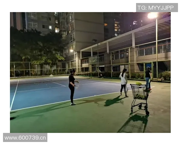 深圳网球队节奏表现深度分析与数据洞察探讨 深圳网球队节奏表现深度分析与数据洞察探讨